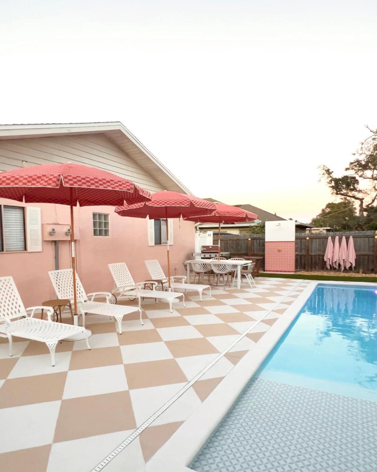 Luxury Villa 3 Blocks From The Beach With Pool A Fire Pit And Outdoor Oasis Cape Canaveral Exterior photo